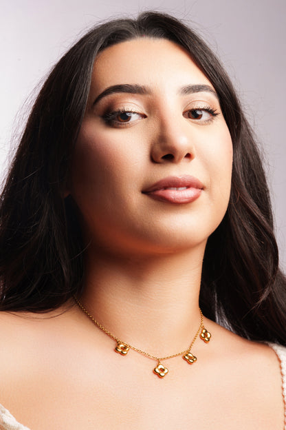 Collier Golden Bloom